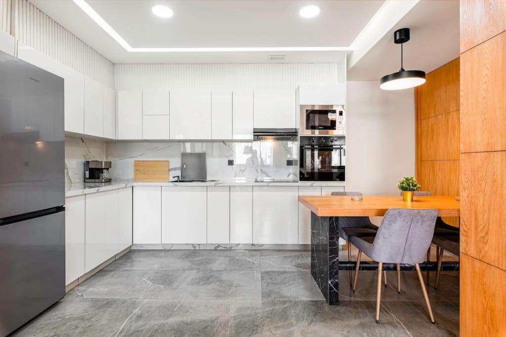 Modern And Luxurious Apartment 拉巴特 外观 照片
